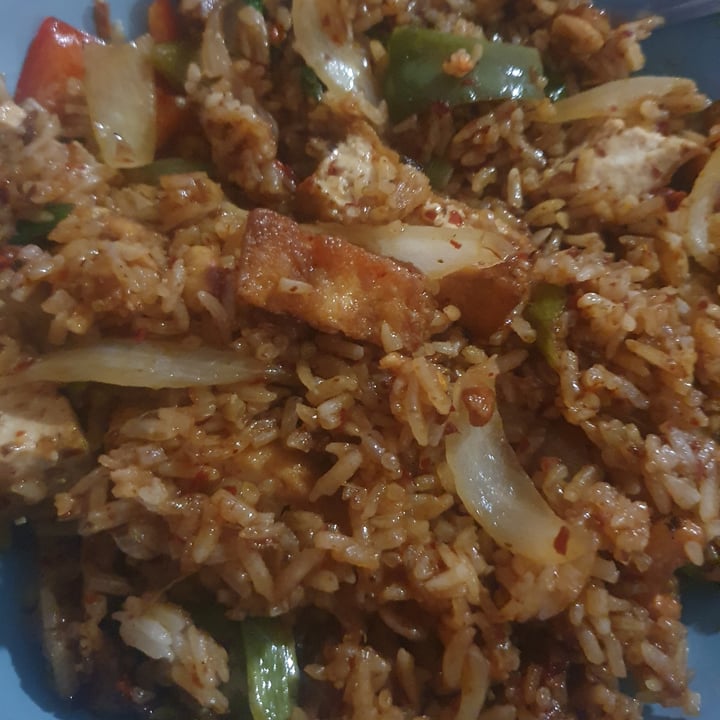 photo of Simply Asia - Benmore Gardens Roasted Chilli Fried Rice - Tofu shared by @sunshineyum on  09 Apr 2021 - review