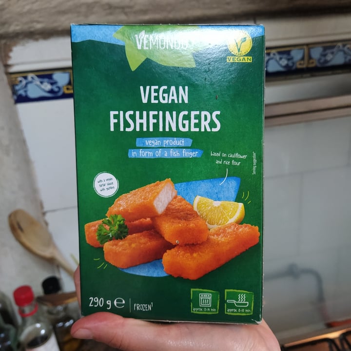 photo of Vemondo Vegan fishfingers shared by @magara on  30 Jul 2021 - review