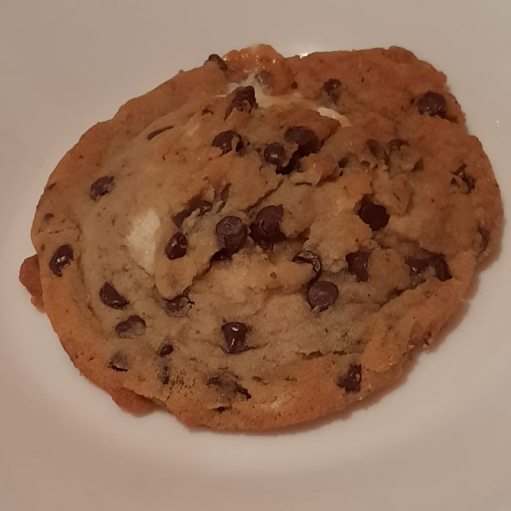 photo of Sweet Beets Smores cookie shared by @lyy on  15 Oct 2020 - review