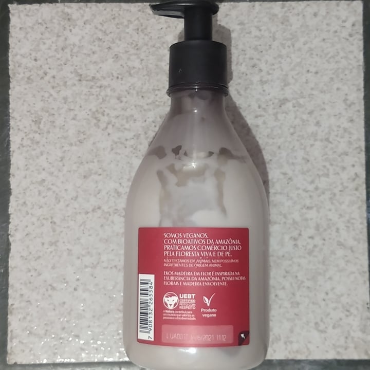 review photo of Natura Ekos Madeira em Flor - Polpa hidratante para o corpo shared by @anameneses on 14 May 2022 - review