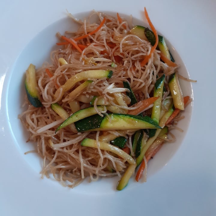 photo of ICHIMI Spaghetti di riso saltati con verdure shared by @xlisistratax on  21 Mar 2022 - review