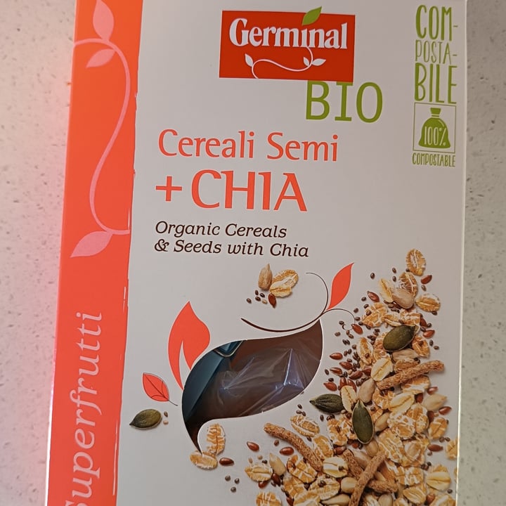 photo of Germinal Bio Cereali Semi + Chia shared by @giorgiagasparotto on  28 Sep 2022 - review