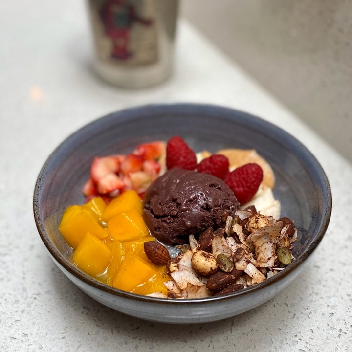 photo of Free the Robot Açaí and Chia Bowl shared by @vikas on  22 Feb 2020 - review