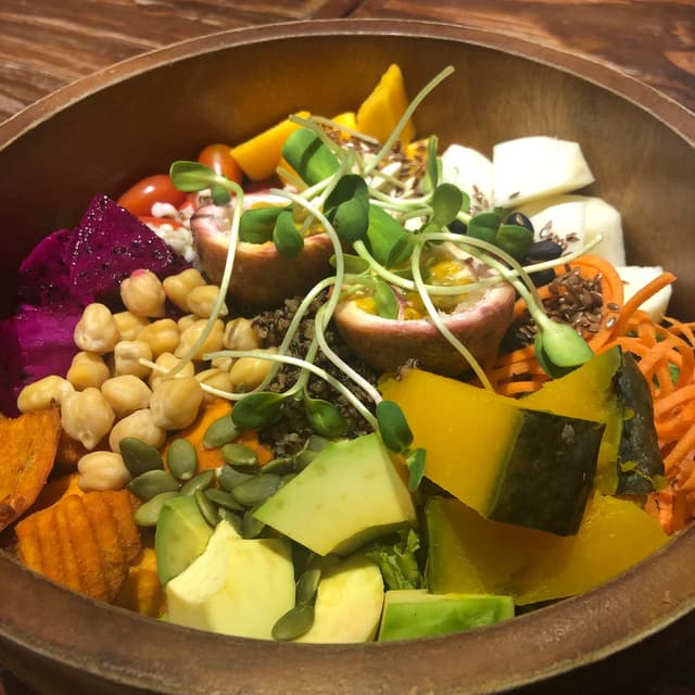 菜肴“Buddha bowl”的照片