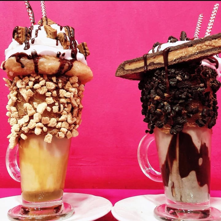 photo of Malvy's Shakes Malteada shared by @yocomovegan on  22 Aug 2020 - review