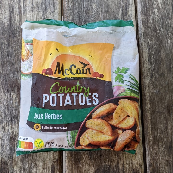 photo of McCain Potatoes aux herbes shared by @laetitiab on  19 Mar 2022 - review