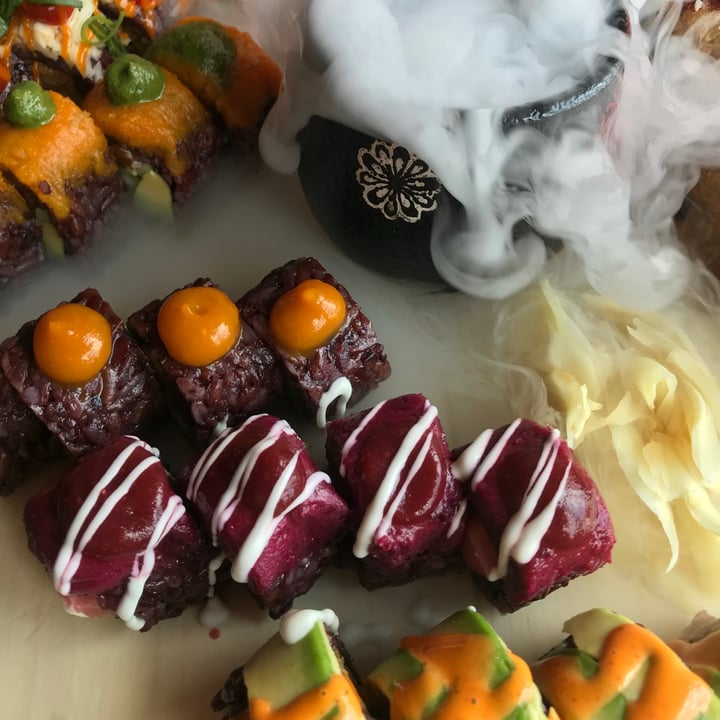 photo of Secret Garden Berlin | Vegan Sushi All 8 Sushi Options (4 Piece) shared by @fbradaschia on  22 May 2021 - review