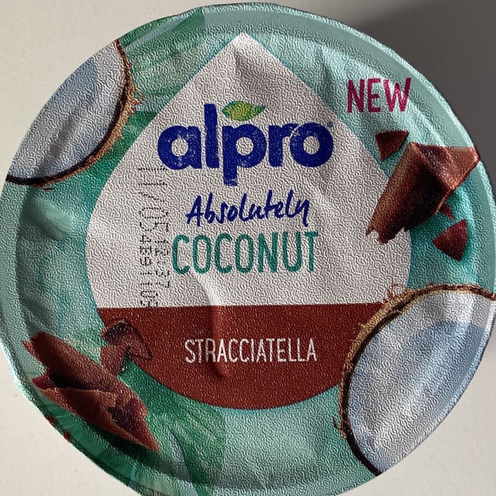 photo of Alpro Alpro absolutely coconut shared by @samiotti on  23 Apr 2022 - review