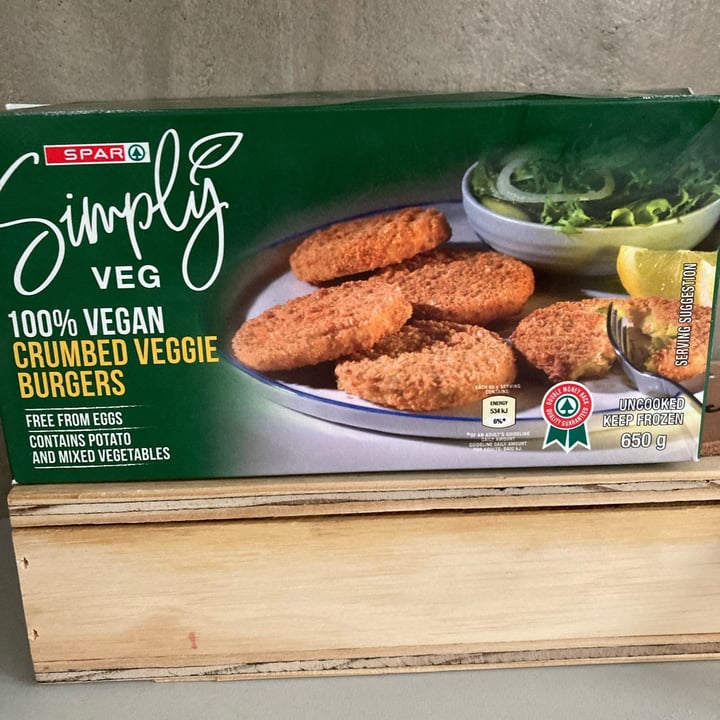 photo of Spar 100% Vegan Crumbed Veggie Burgers shared by @ctfloof on  09 Nov 2021 - review