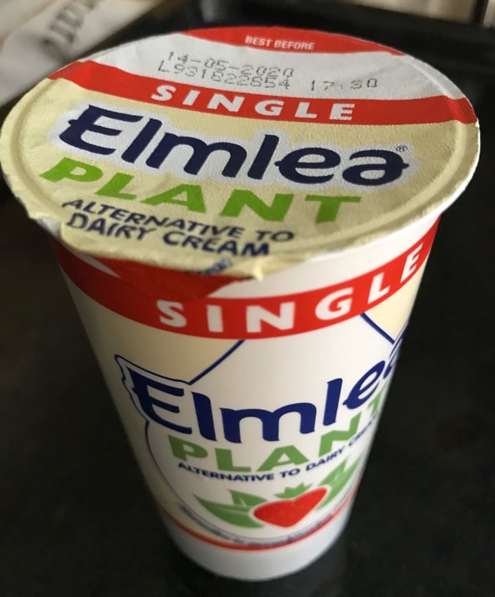 review photo of Elmlea Single Cream shared by @frockin on 04 Jan 2020 - review