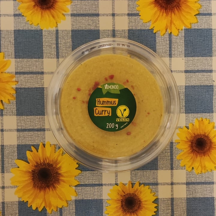 photo of Vemondo Hummus Curry shared by @norshadows on  03 Jun 2022 - review