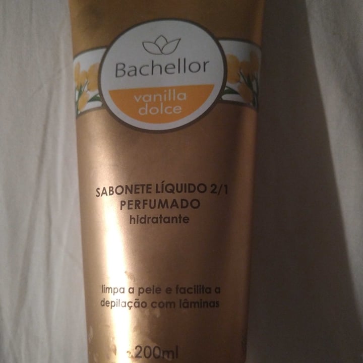 review photo of bachellor Sabonete Líquido shared by @sabrinadm on 10 May 2022 - review