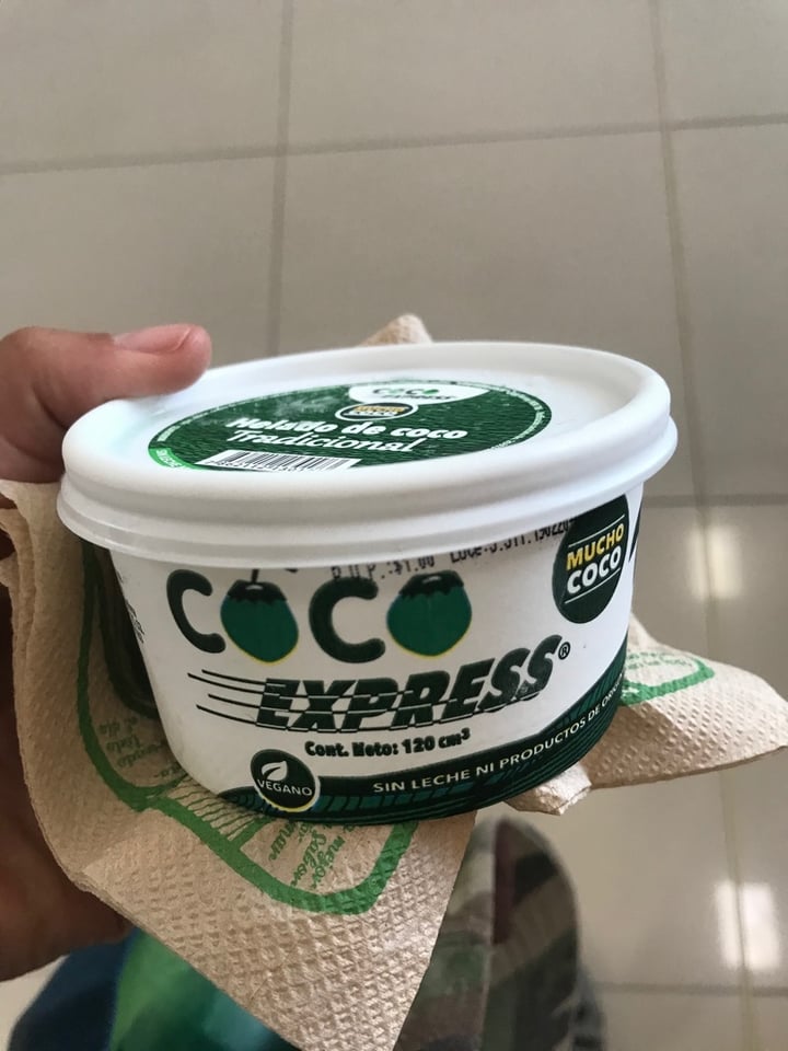 photo of Coco Express Helado de Coco tradicional shared by @triniveg on  02 Mar 2020 - review
