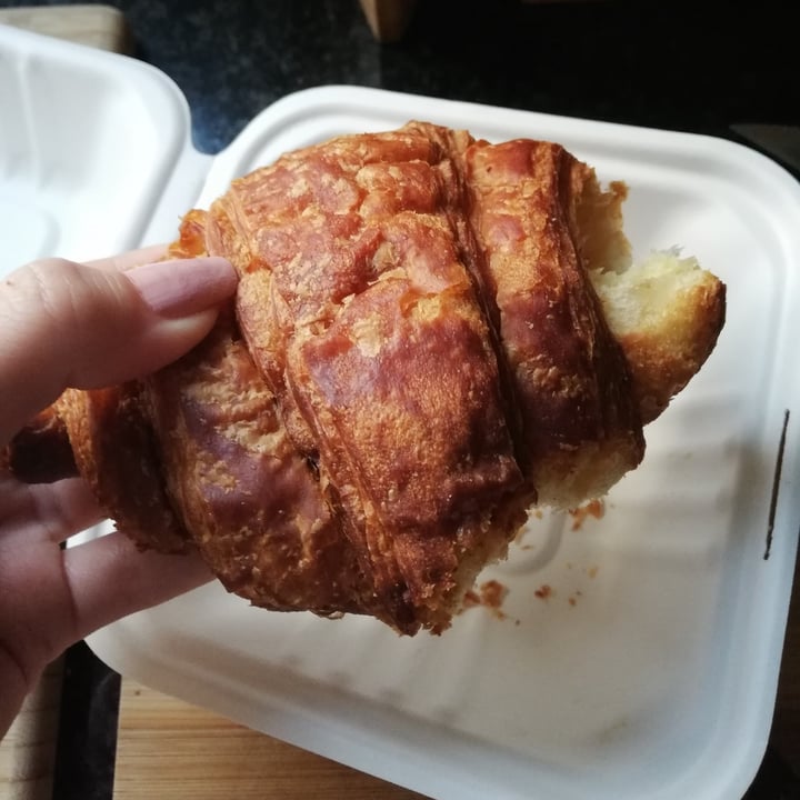 photo of Plant Croissants shared by @allygreen on  15 May 2020 - review