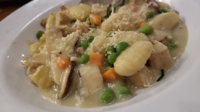 「Chicken Pot Pie Gnocci」の料理の写真