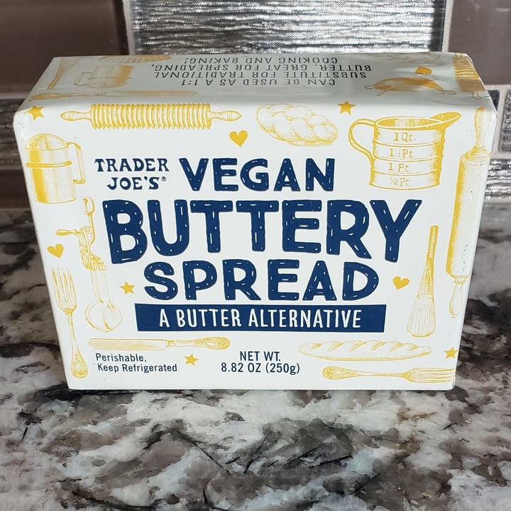review photo of Trader Joe's Vegan Buttery Spread shared by @exoticheart on 11 May 2022 - review