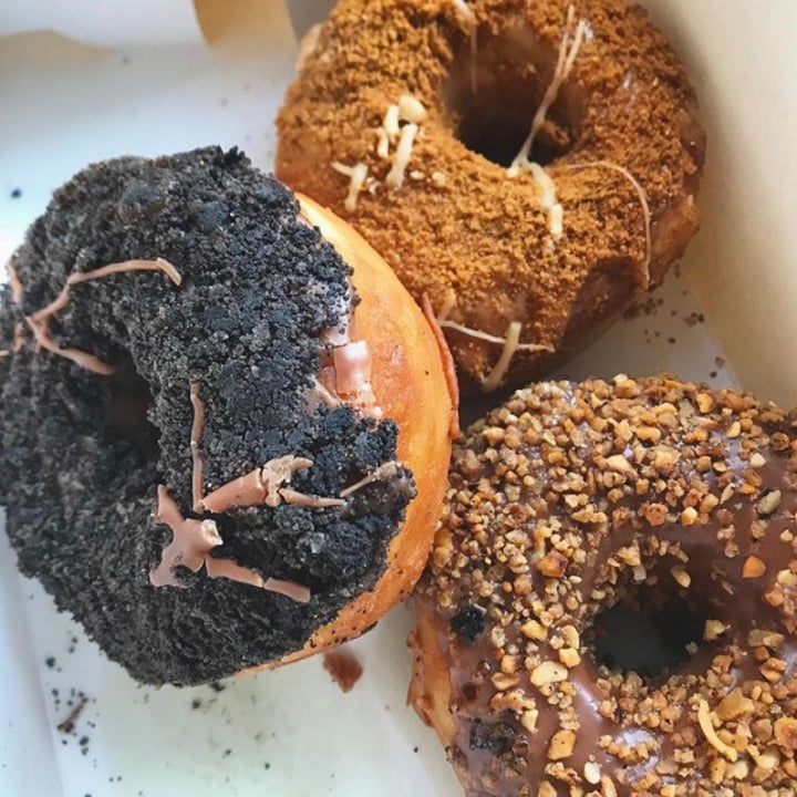 photo of ConsiderIt Doughnuts shared by @cupcakesandacid on  08 Jul 2020 - review