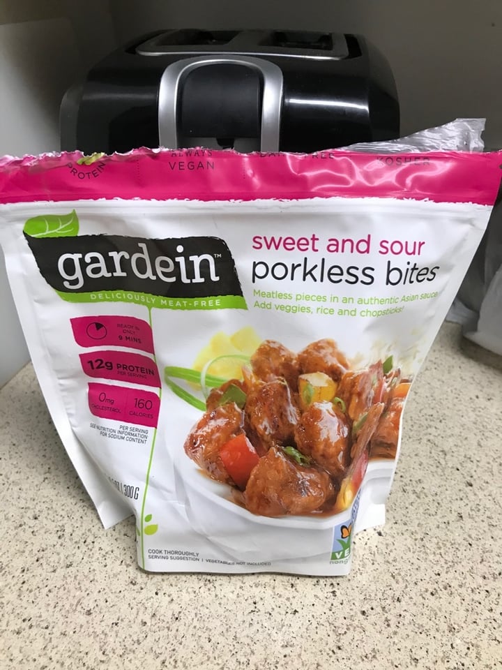 photo of Gardein Sweet And Sour Porkless Bites shared by @curvycarbivore on  24 Dec 2019 - review