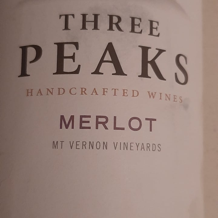 photo of Mt Vernon Three Peaks Merlot shared by @wendydee on  14 Oct 2021 - review
