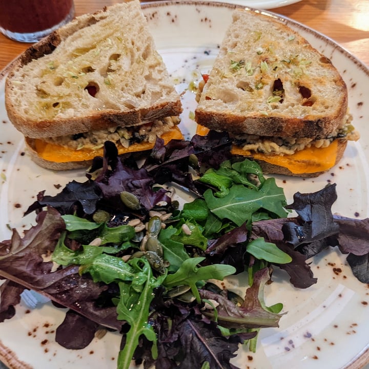 review photo of Kind Kitchen “Tuna” Melt Toast shared by @mariadelia on 13 Mar 2022 - review