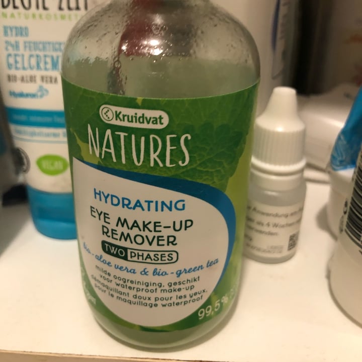 photo of Kruidvat Eye Make Up remover shared by @laveganamasmolona on  19 Jun 2022 - review