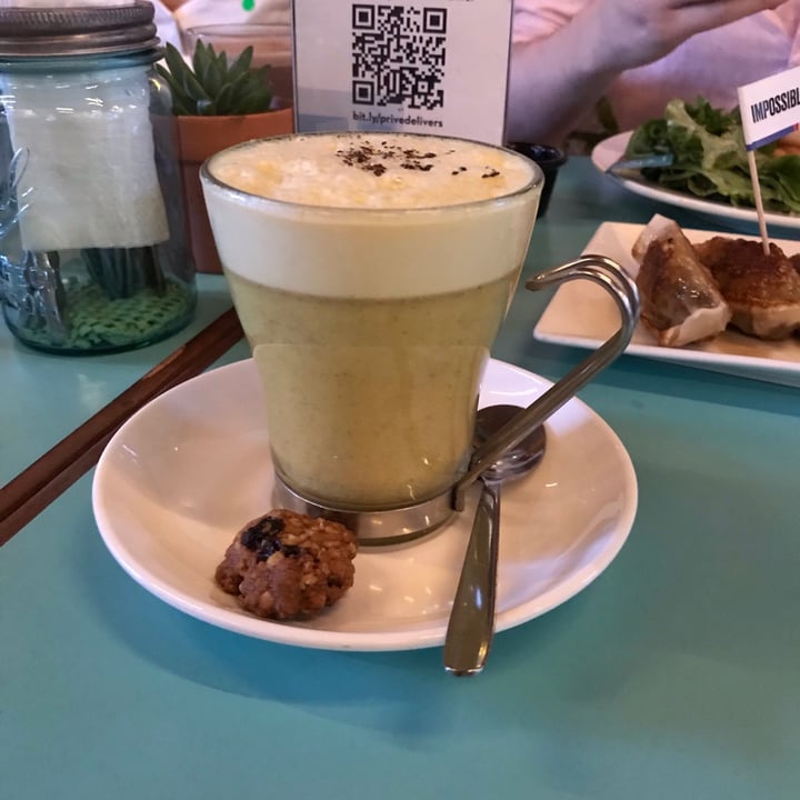 photo of Privé Asian Civilisations Museum Turmeric-Ginger Soy Latte shared by @silvernitro on  05 Sep 2020 - review