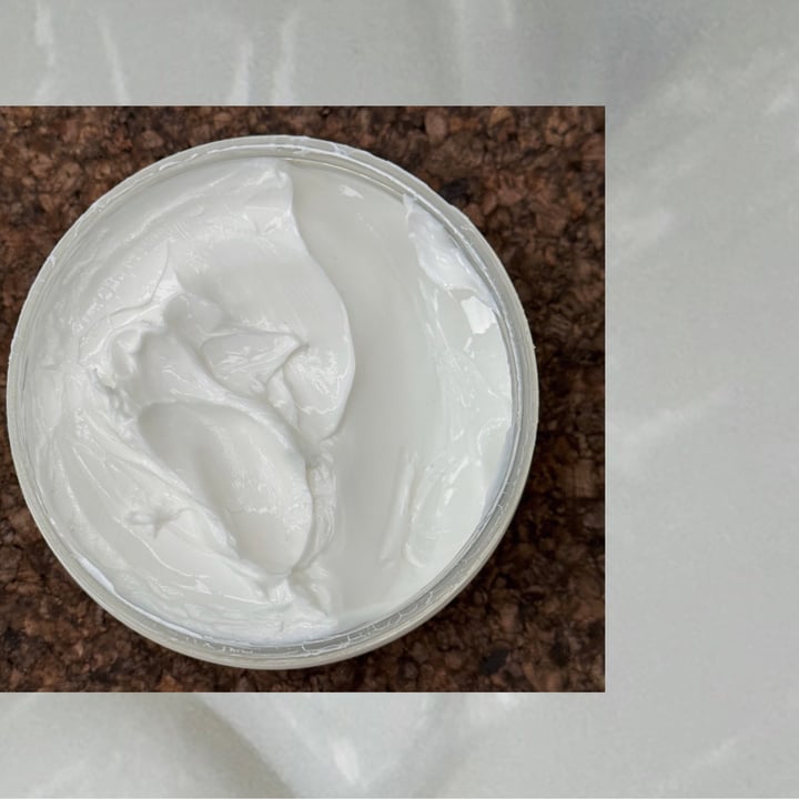 review photo of dr.organic Aloe vera body butter shared by @fionareid on 25 Nov 2022 - review