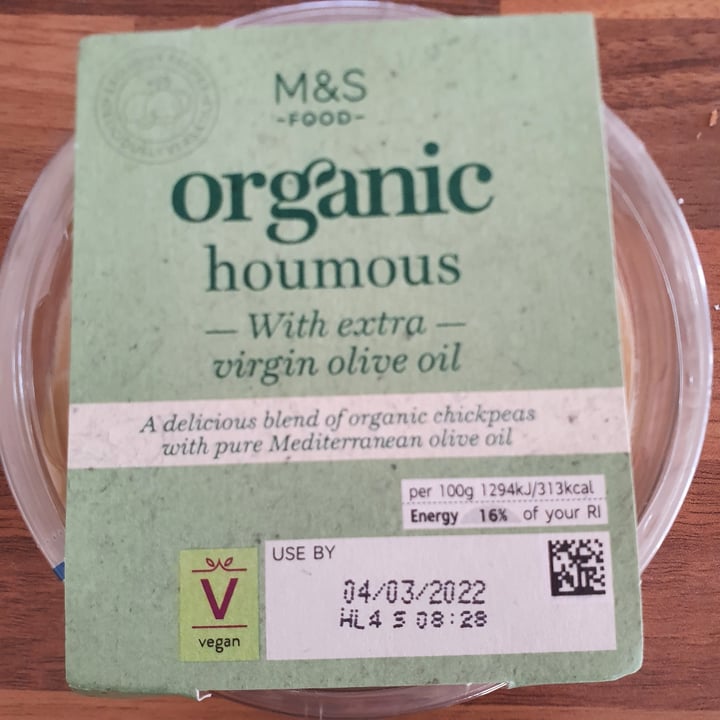 photo of Marks & Spencer Food (M&S) Organic Houmous shared by @thrivingjane on  26 Feb 2022 - review