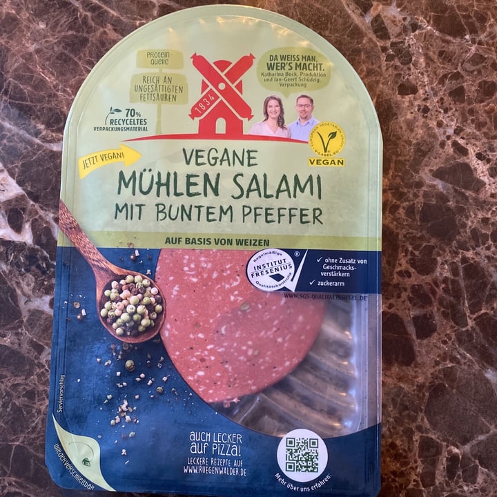 review photo of Rügenwalder Mühle Vegane Mühlen Salami shared by @nataliesalim on 17 Feb 2021 - review
