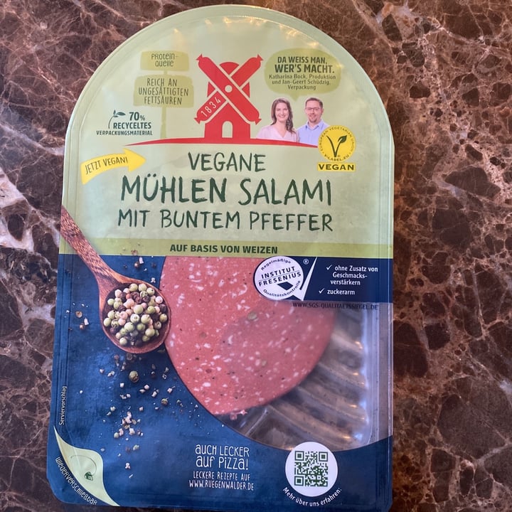 photo of Rügenwalder Mühle Vegane Mühlen Salami shared by @nataliesalim on  17 Feb 2021 - review