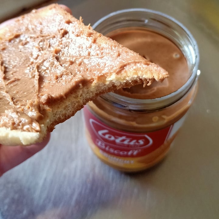photo of Lotus Biscoff Biscoff Crunchy Spread shared by @weeney on  22 Oct 2021 - review