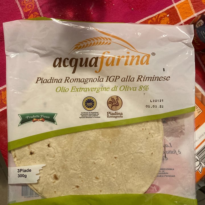photo of Acquafarina Piadina biologica shared by @camillacast on  27 Jan 2022 - review