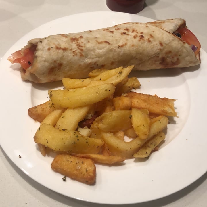 review photo of NIKOS Durban North Chickpea and Bringal Gyro shared by @jessidon on 30 Jun 2020 - review