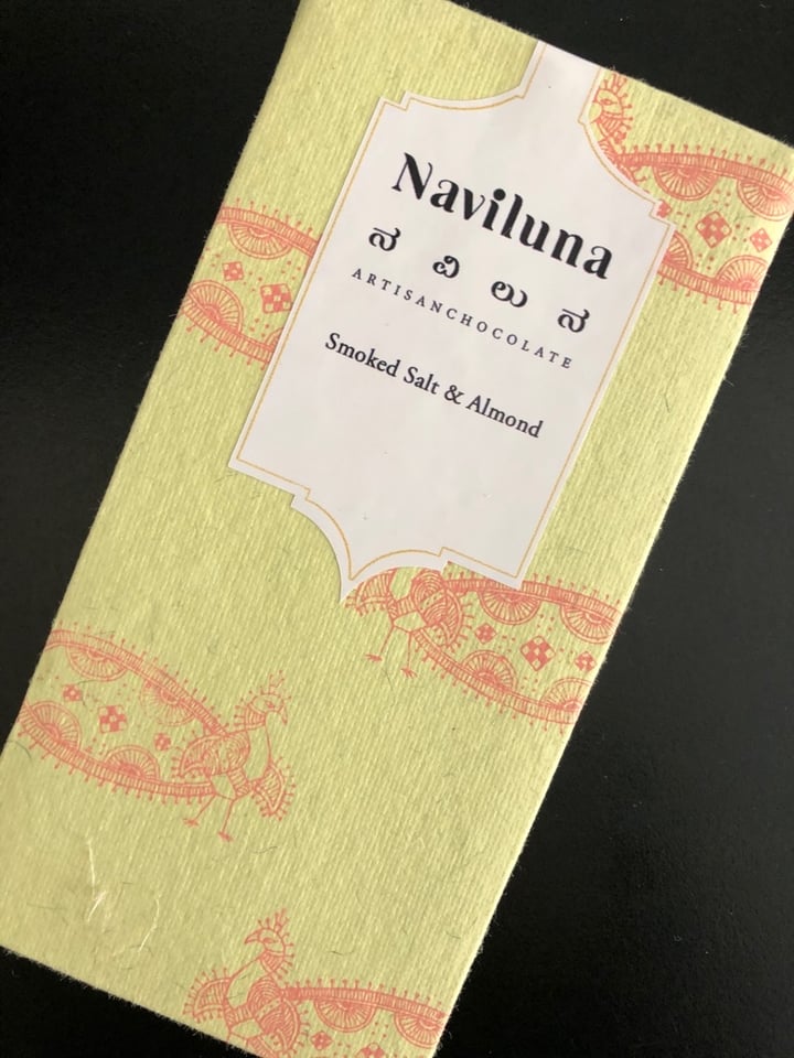 photo of Naviluna Artisan Chocolate Smoked Salt & Almonds shared by @evamariacph on  22 Apr 2020 - review