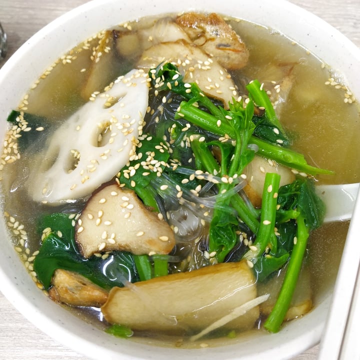 photo of SHU vegetarian Yong Tau Fu shared by @pippapong on  30 Dec 2021 - review