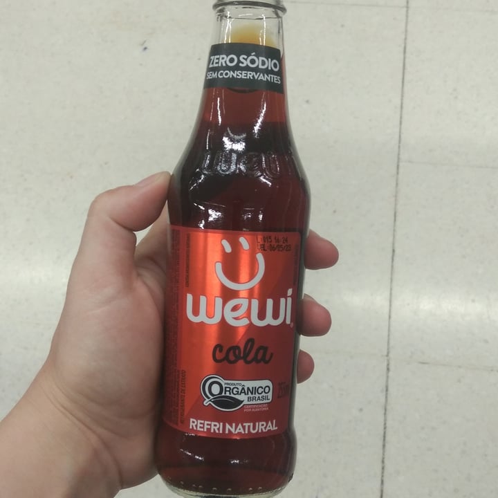 photo of Wewí Refrigerante De Cola shared by @fernandaweyz on  28 Apr 2022 - review