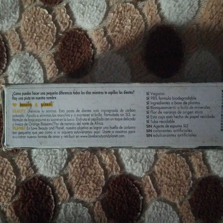 review photo of Love Beauty and Planet Activated Charcoal and Orange Blossom Toothpaste shared by @romaaa on 04 Feb 2022 - review