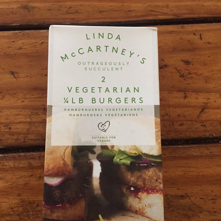photo of Linda McCartney's Vegetarian 1/4 LB Burgers shared by @bernicebotes on  24 Jun 2020 - review