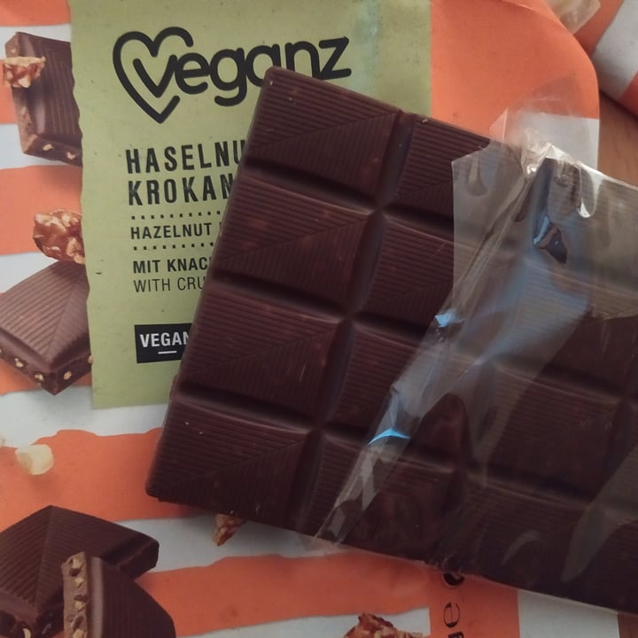 review photo of Veganz Haselnuss- Krokant-Schokolade shared by @glorypotipoti on 31 Oct 2021 - review