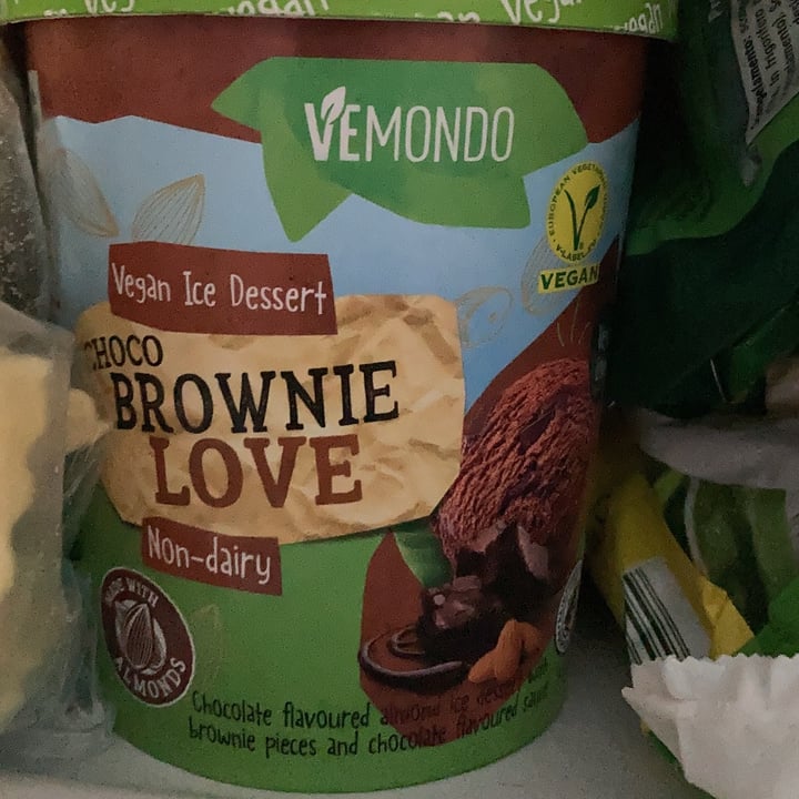 review photo of Vemondo Gelato al brownie shared by @shantim on 02 Jun 2022 - review