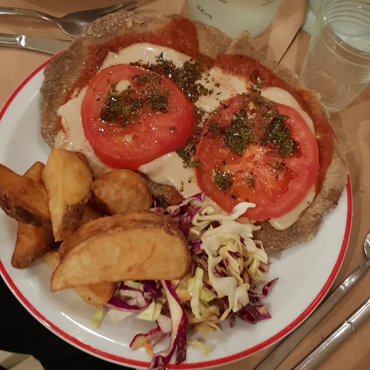 review photo of Gordo Vegano Milanesa napolitana shared by @frankieseason on 28 Sep 2022 - review
