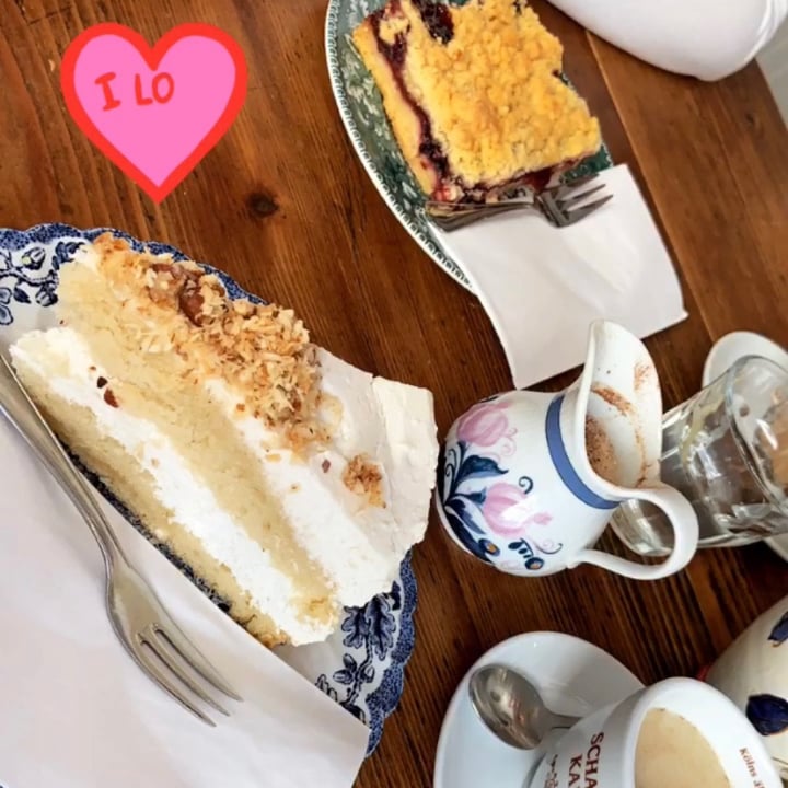 photo of Café Rotkehlchen Torte shared by @helenamarlen on  11 May 2020 - review