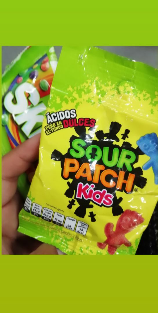 photo of Sour Patch Kids Sour patch kids Soft & chewy candy shared by @andyveggy on  01 Dec 2019 - review