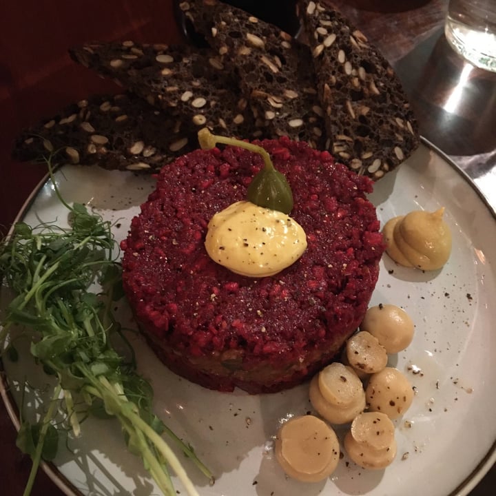 photo of NO BONES Vegan Food Steak tartare shared by @mariacossu on  20 Sep 2022 - review