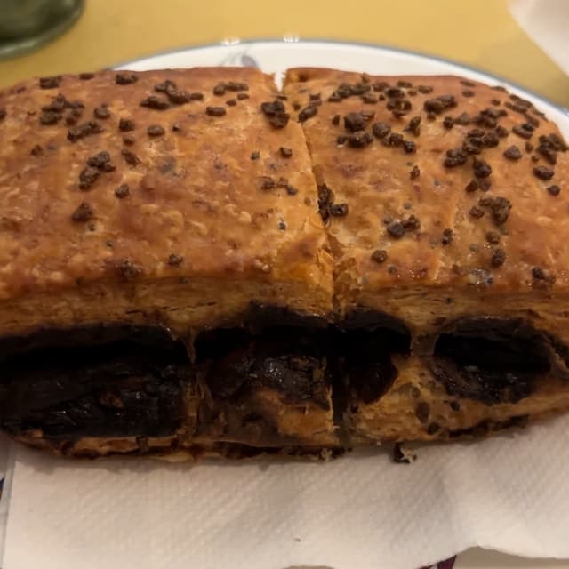 Photo of the dish “Fagotto Ai Granì Antichi Con Cioccolato Fondente”