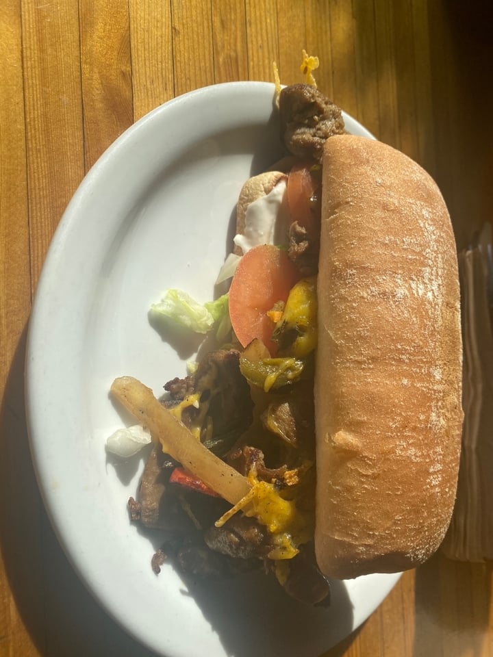 photo of Green New American Vegetarian Chicago cheesesteak sandwich shared by @rogerfriday on  23 Dec 2019 - review