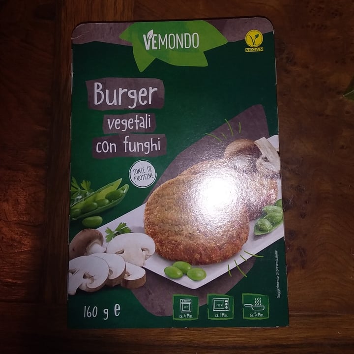 photo of Vemondo Burger Vegetali con Funghi shared by @catwoman13 on  30 Jun 2022 - review