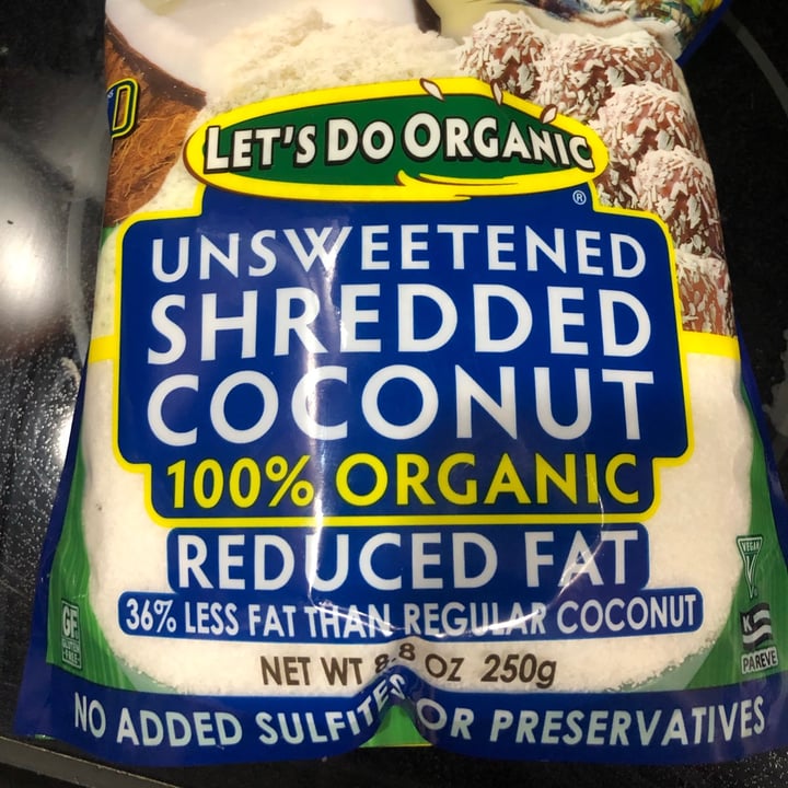 photo of Simple Truth Unsweetened shredded coconut shared by @germanvegan on  27 Apr 2020 - review