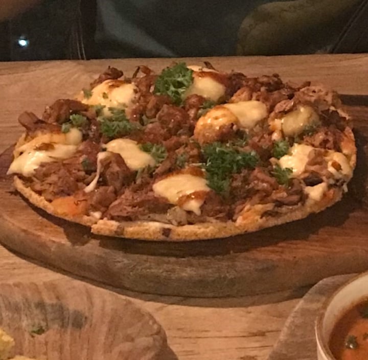 photo of Zest Ubud Jackfruit pizza shared by @vanessaainsley on  21 Apr 2020 - review