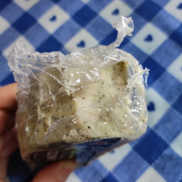 review photo of Gondino (Pangea Food) gondino affumicato shared by @silvis on 28 Sep 2022 - review